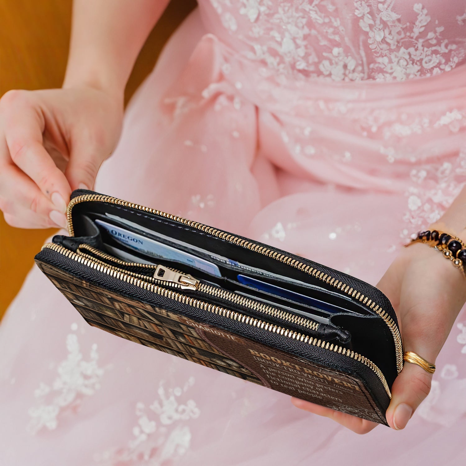 Booktrovert Noun NNRZ02081629NJ Zip Around Leather Wallet